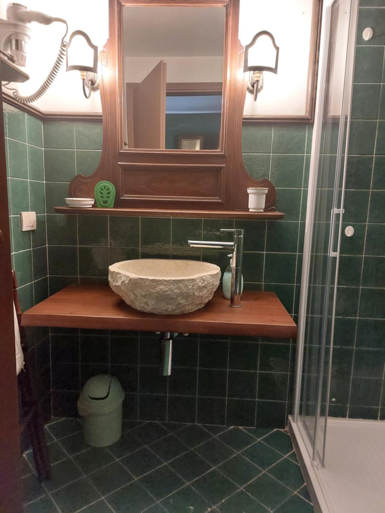 Una Franca Camere Di Charme Biella Exteriör bild